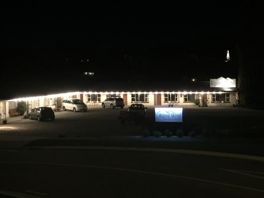 Alpine Motel Wanaka Exterior photo